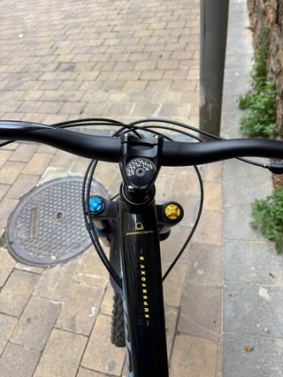 Mondraker Superfoxy R (talla L)