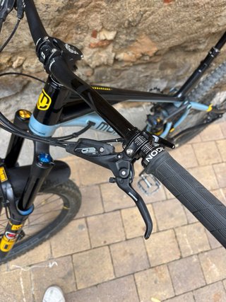 Mondraker Superfoxy R (talla L)