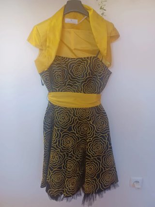 Vestido de fiesta con chaqueta