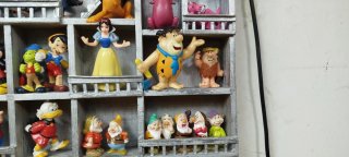 Walt Disney & Hanna Barbera. Diferentes Figuras