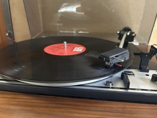Tocadiscos Vintage Bettor EF-46