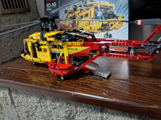 Lego Technic 9396 Elicottero salvataggio