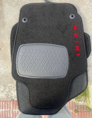 Alfombrillas Seat Ibiza 6J