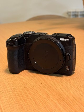 Nikon Z30 + Objetivo Nikkor 18-140mm