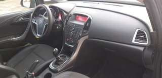 Opel Astra 2013