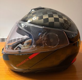 Schubert C4 Pro Carbon S + intercomunicador SC1A