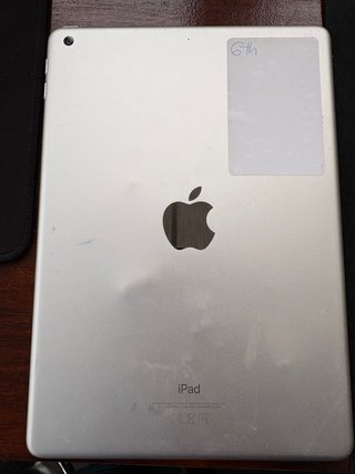 iPad 6ª Gen 128GB Plata