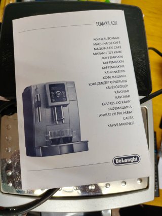 Cafetera superautomática D'Longhi ECAM 23.42x Plat