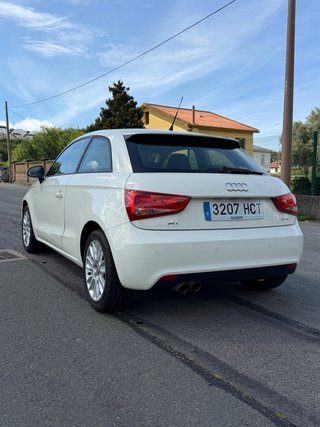 Audi A1 2011