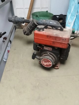Motor de riego Campeón
