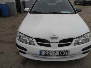 Nissan 1548881 piloto porton tras der almera n16 e