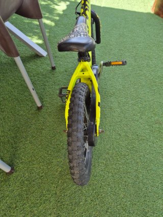 Bicicleta infantil Scott Voltage 16 Como nueva