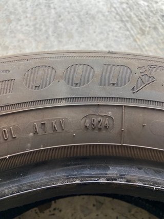 Neumáticos Goodyear 215/65 R16C 106/104H