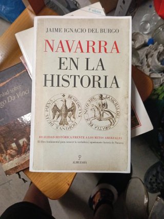 Navarra en la historia realidad histórica frent...