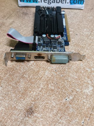 tarjeta  NVIDIA GeFORCE GT 610 1GB DDR3 PCI-e