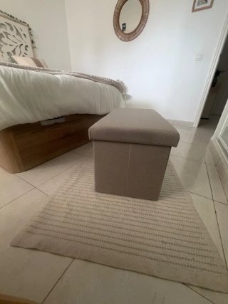 Baúl. Asiento decorativo almacenaje.