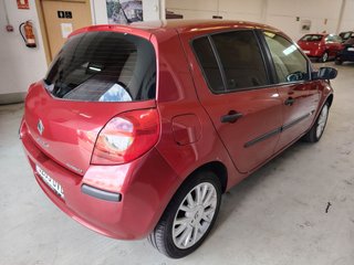 Renault Clio 2006