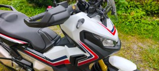 Honda X-ADV 750 blanca 2017