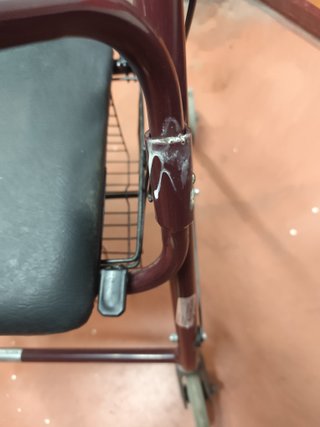 Andador para adultos con asiento
