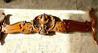 Cabezal y pie de cama antiguo madera y ratán