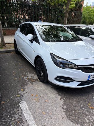 Opel Astra 2021