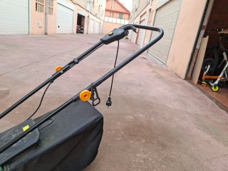 Cortacésped Eléctrico Verde