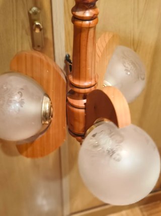 Lámpara de techo madera y cristal 3 globos