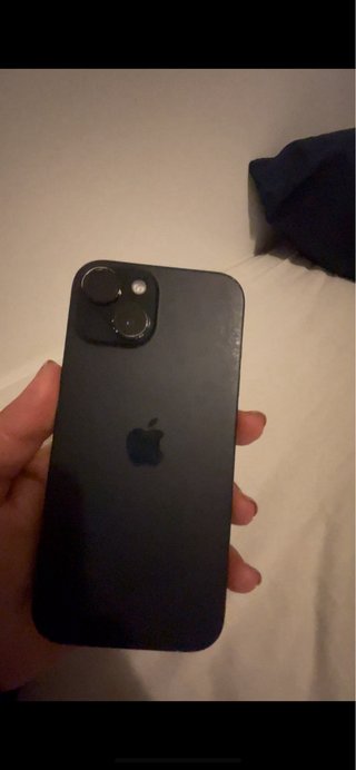 iPhone 15 128GB Negro - Batería 85%
