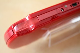 Sony PSP 2000 Deep Red - Value Pack