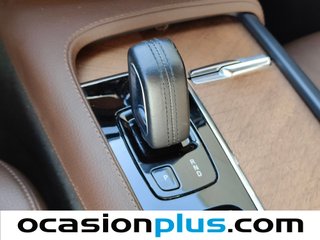 Volvo XC90 B5 G Momentum Pro AWD Auto 184 kW (250 CV)