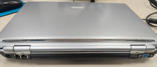 Portátil Toshiba Pentium M (2003)