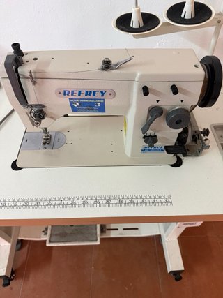 Máquina de Coser Zigzag Refrey