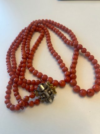 Collana corallo antico due fili