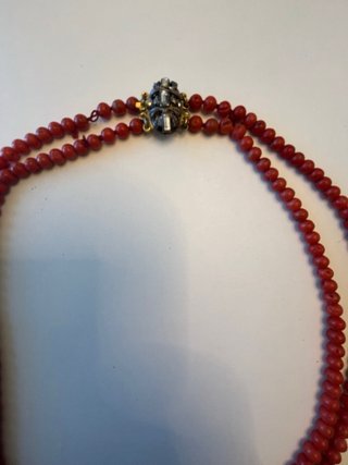 Collana corallo antico due fili