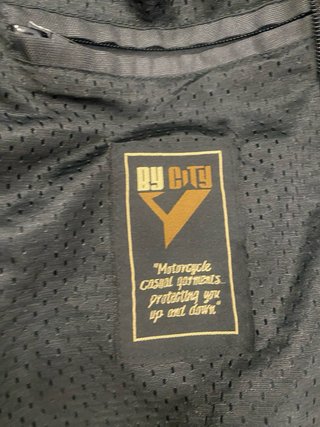 Chaqueta de moto negra By City