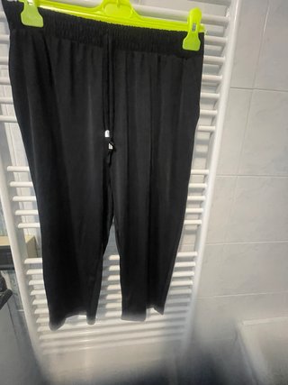 Bermuda donna nero veste molto comodo