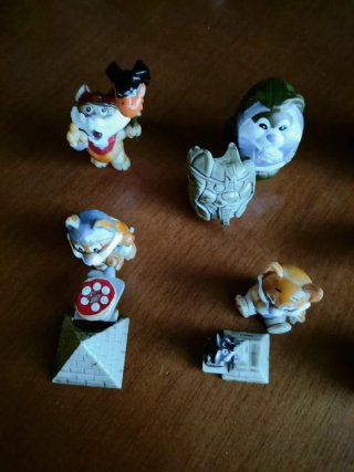 Figuras Kinder Gatos Egipto 1995