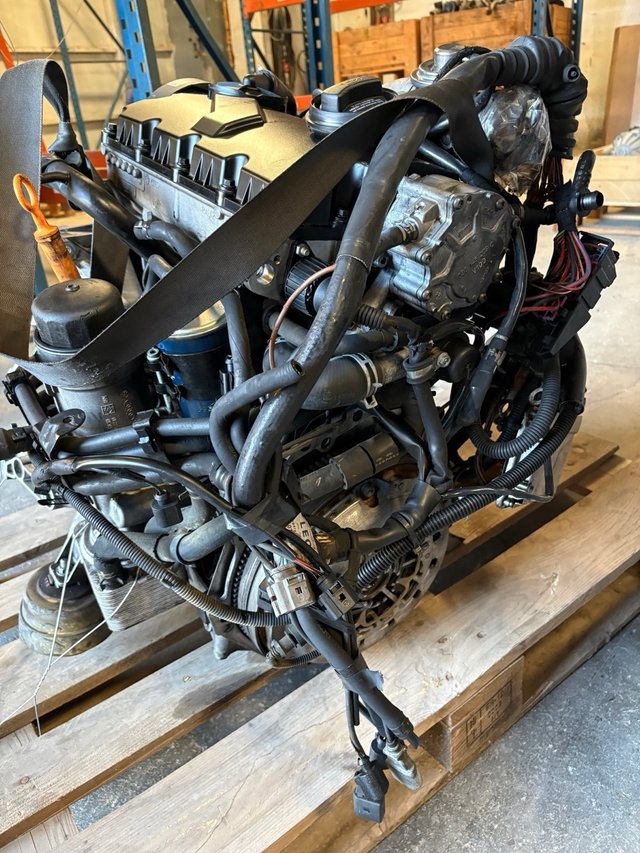 Motor Audi A4 1.9 TDI AVF AWX 130cv