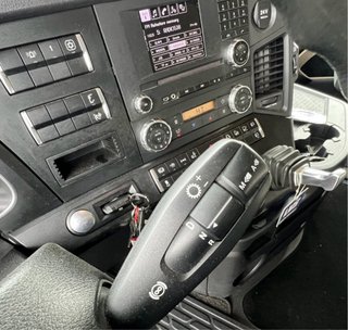 Mercedes Actros 2445