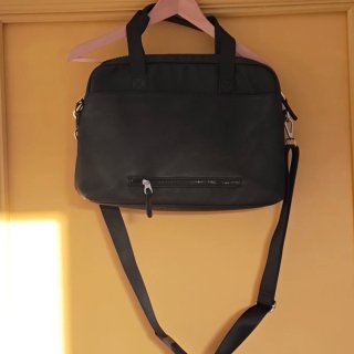 Bolso de hombro negro