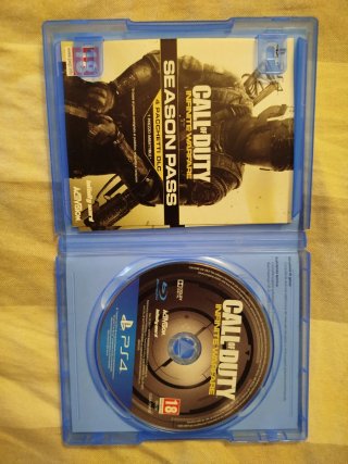 Call of Duty Infinite Warfare Legacy Edition PS4
