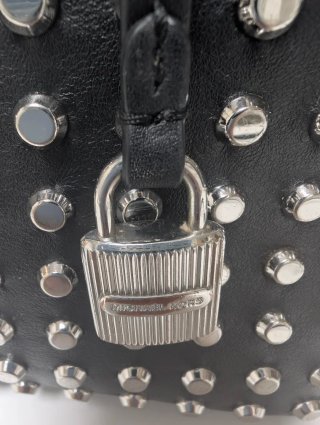 Bolso Michael Kors Negro Tachuelas