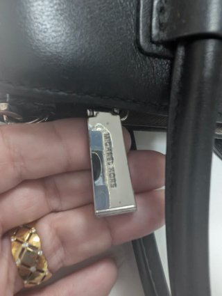 Bolso Michael Kors Negro Tachuelas