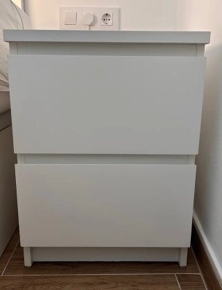 Mesita de noche IKEA MALM Blanca