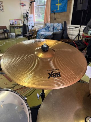 Platillo Sabian B8X Rock Crash 18