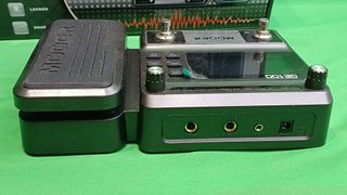 Mooer GE100 Guitarra Multi FX Pedal