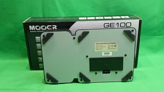Mooer GE100 Guitarra Multi FX Pedal
