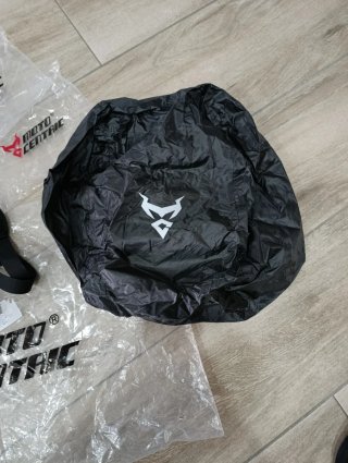 Maleta trasera para Moto 37L Negra