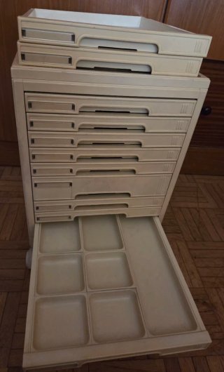 Mueble Auxiliar Oficina Beige