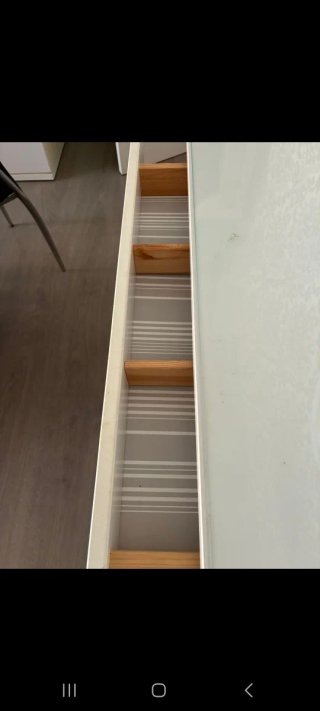 Tocador blanco IKEA con espejo